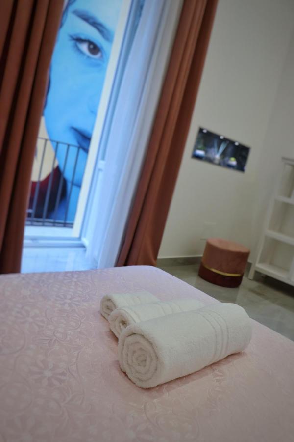 Barbaro Suite & Apartment Napoli Ngoại thất bức ảnh