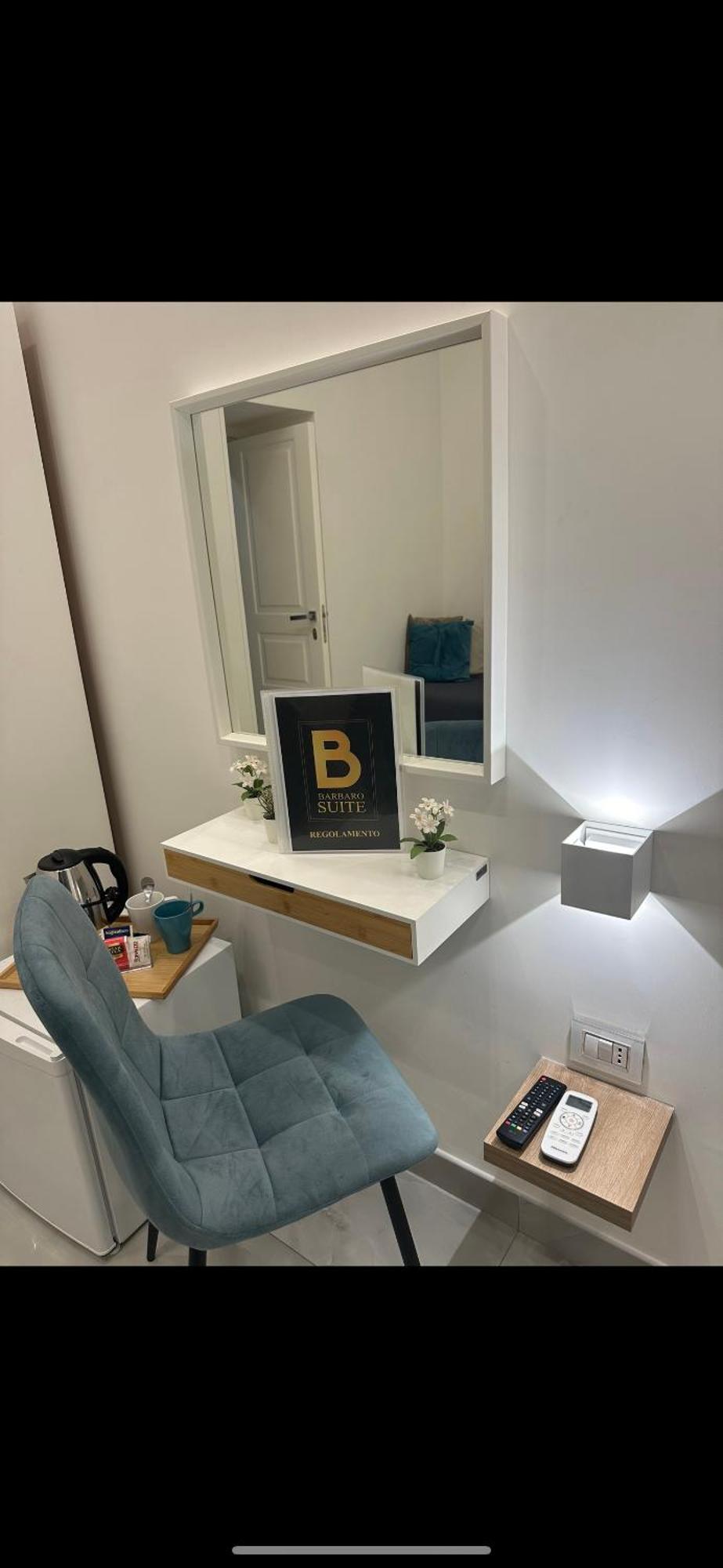 Barbaro Suite & Apartment Napoli Ngoại thất bức ảnh
